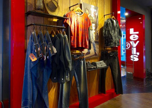 Levi‘s旗舰店装修案例