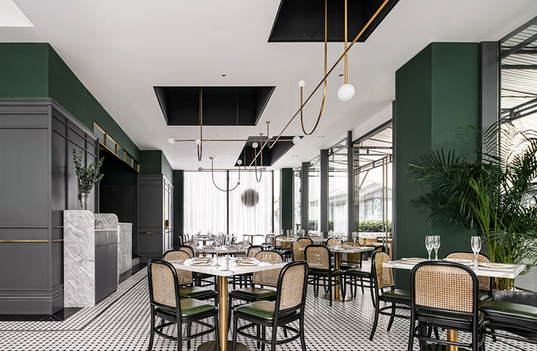这家餐厅的空间设计,绿色清新扑面而来!2.jpg